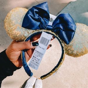 Disney Parks NWT 50th Minnie ears headband